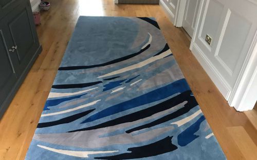 Hand tufted hall runner blue and grey splashes